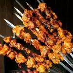 ESPETINHO DE FRANGO