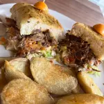 Sánduche de Carne desmechada