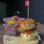 CHICKEN CRISPY BLT