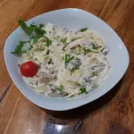 Tagliatelle with white sauce