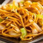 TALLARINES CON POLLO