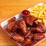 Wings / boneless 20 pzas con papas