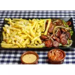 LINGUIÇA ACEBOLADA C/ FRITAS
