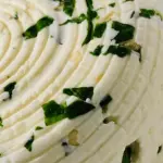 SOPE DE QUESO CON RAJAS DE CUARESMEÑO