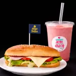 BATIDO + SÁNDUCHE COMPLETO