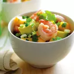 Ensalada de Camarones Mango y Aguacate