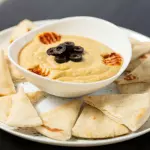 HUMMUS & PAN FOCACCIA