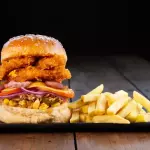POLLO CRISPY + PAPAS
