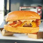 CHEESEBURGER