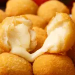 Bolinha de queijo
