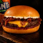 CREAM BURGUER