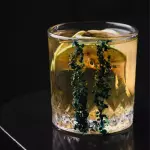 Manzana de Adán