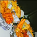 1kg de Alitas o Boneles