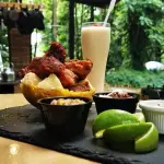 CANASTA CRUJIENTE DE CHICHARRONES