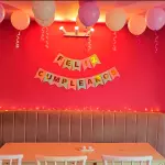 Decoracines y postre de cumpleaños