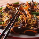 Yakisoba de carne bovina (aprox800g)