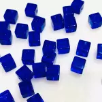 Onix azul rey en forma de cubo