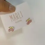 Cerezas rosas pequeñas