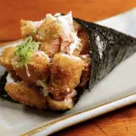 Temaki ( salmão empanado)