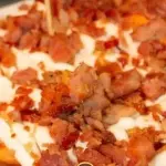 Fritas com catupiry e bacon