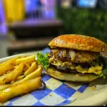 SÁBADO 3 Hamburguesas sencillas