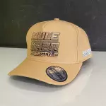 BONÉ BEGE E PRETO (ABA CURVA)