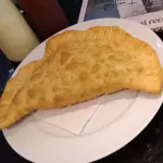 Pastel de calabresa
