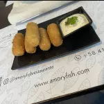 CROQUETAS DE SALMÓN  (5 UNDs.)