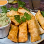TEQUEÑOS DE QUESO