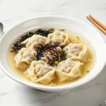 馄炖汤 sopa de wonton