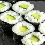 Hossomaki pepino com furikake