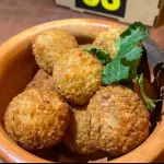 BOLINHAS DE CARNE