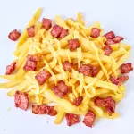Batata Frita Média + Bacon e Cheddar