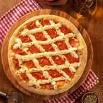 01 Pizza Gigante + Refri 1,5 L