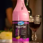 Iogurte abacaxi ao vinho