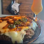 MILA GOURMET de CARNE C/CHUTNEY