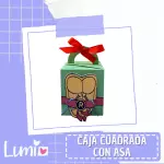 Caja cuadrada con asa