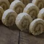 Piononitos de manjar blanco