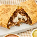 Pastel de Carne com catupiry