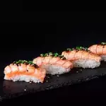 Niguiri de Salmão Toast