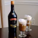 Capuchino con licor