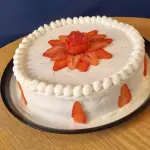 Pastel 3 Leches de Fresa Gde