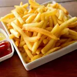Batata frita porção de 7,00