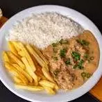 STROGONOFF DE CARNE