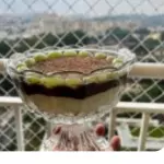 Bombom de uva na taça