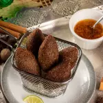 PORÇÃO DE QUIBE FRITO