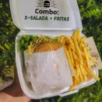 X SALADA + FRITAS