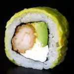 Avocado camarón furay mango