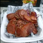 Calabresa Acebolada