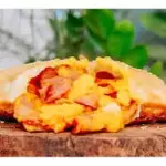 Calabresa com cheddar